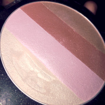 Photo of wet n wild MegaGlo Illuminating Powder uploaded by Jazmin R.