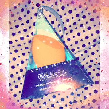 Photo of real techniques Miracle Complexion Sponge™ uploaded by Slayahontas S.