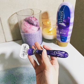 Photo of Gillette Venus® Swirl™ Razor uploaded by Tiona L.