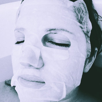 Photo of the CRÈME shop Charcoal & Lemon Fusion Sheet Mask uploaded by Annelise G.