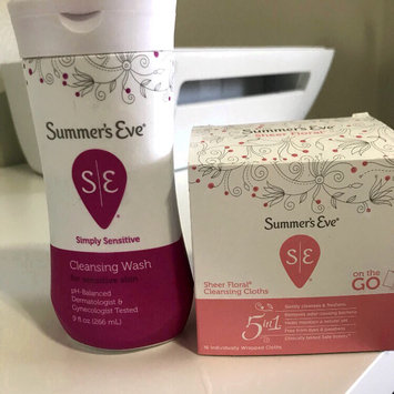 Photo uploaded to Summer's Eve Cleansing Wash for Sensitive Skin by Yahaira O.