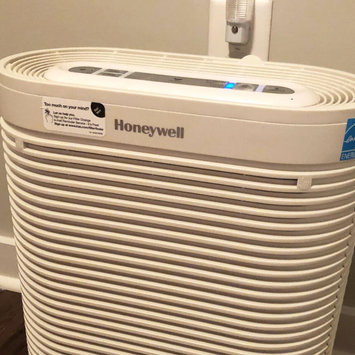 Photo of Honeywell True HEPA Allergen Remover HPA204 uploaded by Kristen H.