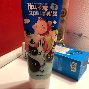 Photo of Elizavecca Hell-Pore Clean Up Mask uploaded by Elizabeth C.