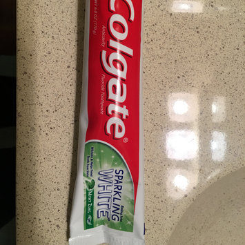Photo of Colgate® Baking Soda SPARKLING WHITE® Toothpaste Mint Zinc Gel uploaded by MK J.