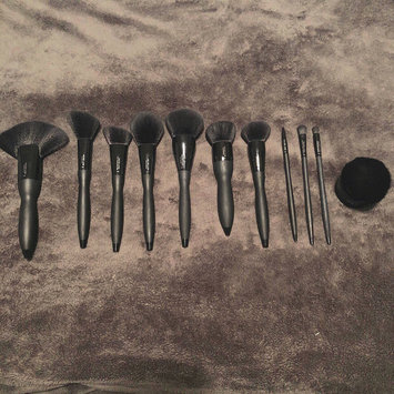 Photo of IT Brushes For ULTA Velvet Luxe Empress Fan Brush #324 uploaded by Eva V.