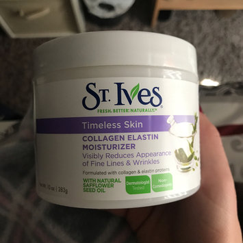 Photo of St. Ives Renewing Collagen Elastin Moisturizer uploaded by Stephanie D.