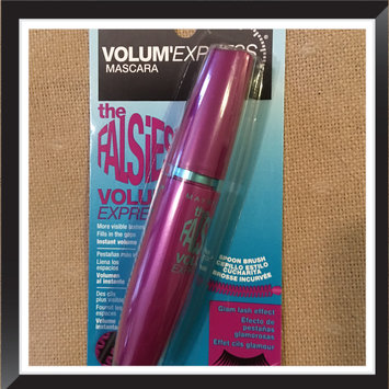 Photo of Maybelline Volum' Express® The Falsies Flared® Washable Mascara uploaded by Jill R.