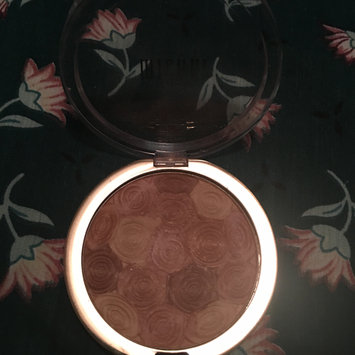 Photo of Milani Illuminating Face Powder uploaded by Keisha L.