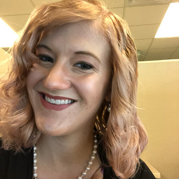 Photo of Feria Multi-Faceted Shimmering Colour Fashion Metallics 822 Medium Iridescent Blonde Hair Color 1 kt Box uploaded by Laura R.