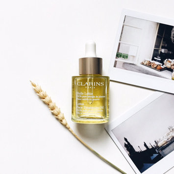 Photo of Clarins Lotus Face Treatment Oil uploaded by Ekaterina T.