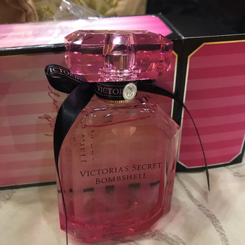 Photo of Victoria's Secret Bombshell Eau De Parfum uploaded by Iqra I.