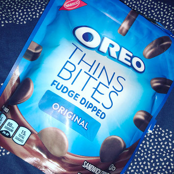 Photo of Nabisco Oreo Sandwich Cookies Thin Bites Fudge Dipped Original uploaded by Sade C.
