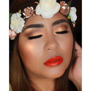 Photo of COVERGIRL Vitalist Healthy Setting Powder uploaded by Lyanna C.