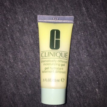 Photo of Clinique Dramatically Different™ Moisturizing Gel uploaded by Taylor W.