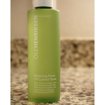 Photo of OLEHENRIKSEN Balancing Force™ Oil Control Toner uploaded by Madisynn W.