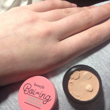 Photo of Benefit Cosmetics Boi-ing Airbrush Concealer uploaded by Abbey T.