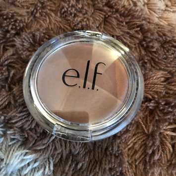 Photo of e.l.f. Cosmetics Sunkissed Glow Bronzer uploaded by Anna N.