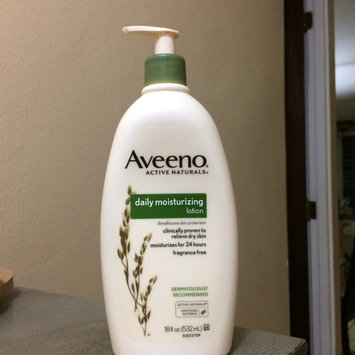 Photo of Aveeno® Daily Moisturizing Lotion uploaded by María M.