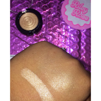 Photo of Laura Geller Beauty Laura Geller Baked Gelato Swirl Illuminator - Gilded Honey uploaded by Nia N.