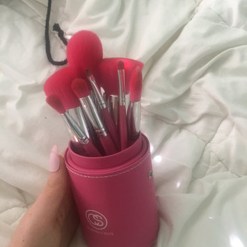 Photo of Creme de la Creme 8-Piece Brush Set uploaded by Milly G.