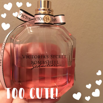 Photo of Victoria's Secret Bombshell Eau De Parfum uploaded by Araceli G.