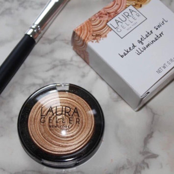 Photo of Laura Geller Beauty Laura Geller Baked Gelato Swirl Illuminator - Gilded Honey uploaded by Rebecca A.