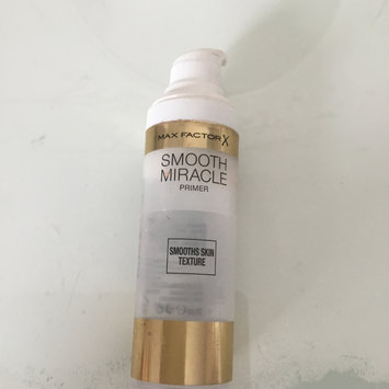 Photo of 3 x Max Factor Smooth Miracle Primer Smooths Skin Texture 30ml - Sealed uploaded by Darcey A.