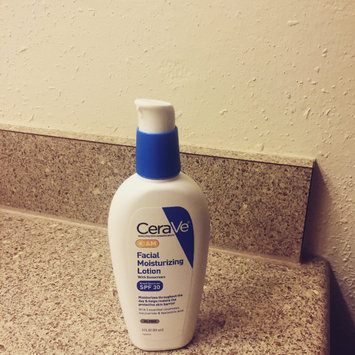 Photo of CeraVe AM Facial Moisturizing Lotion uploaded by lizzyb24 M.
