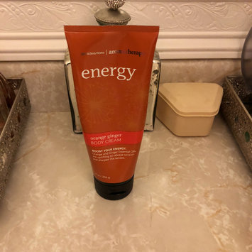 Photo of Bath & Body Works® Aromatherapy ENERGY ORANGE & GINGER Smoothing Body Scrub uploaded by Kyndall B.