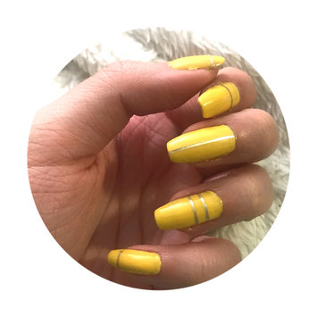 Photo of Sally Hansen® Hard As Nail Xtreme Wear Nail Color uploaded by Eliza L.