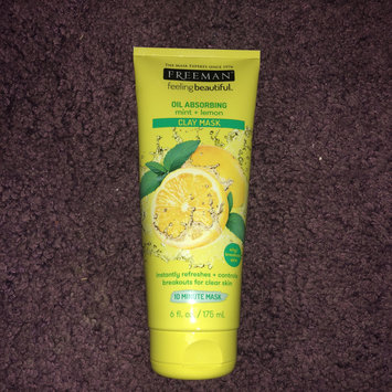 Photo of Freeman Feeling Beautiful Clay Mask Mint & Lemon uploaded by Jeseca H.