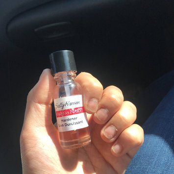 Photo of Sally Hansen® Hard As Nails® Hard As Wraps™ Treatment uploaded by Jacklyn P.