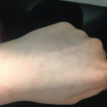 Photo of Urban Decay Naked Illuminated Shimmering Powder for Face and Body uploaded by Alyx C.