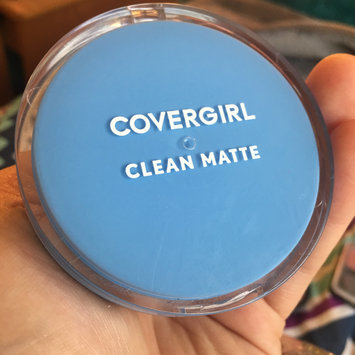 Photo of COVERGIRL Clean Matte Pressed Powder uploaded by Brianna G.