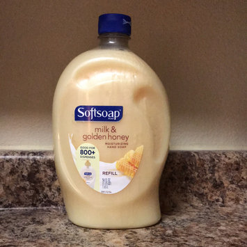 Photo of Softsoap® Crisp Cucumber & Melon Liquid Hand Soap uploaded by Miranda F.