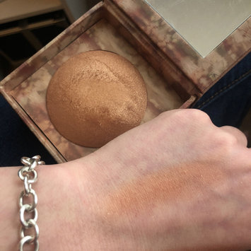 Photo of Urban Decay Naked Illuminated Shimmering Powder for Face and Body uploaded by aryana l.