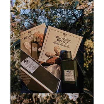 Photo of Origins Dr. Andrew Weil For Origins™ Mega-Mushroom Relief & Resilience Soothing Treatment Lotion uploaded by Keren C.