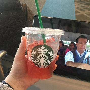 Photo of STARBUCKS® Refreshers™ Very Berry Hibiscus VIA® Ready Brew uploaded by Janelle G.