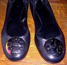 Photo of Tory Burch Flat Shoes uploaded by korrice g.