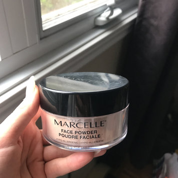 Photo of Marcelle Face Powder uploaded by Audrey-Anne G.