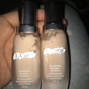 Photo of LA MER The Soft Fluid Long Wear Foundation Broad Spectrum SPF 20 uploaded by Kat W.