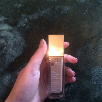 Photo of Clarins Skin Illusion SPF 10 Natural Radiance Foundation uploaded by Ani N.