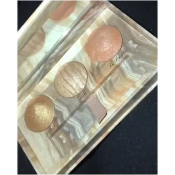 Photo of Urban Decay Naked Illuminated Trio Shimmering Powder for Face and Body uploaded by lou💍Xxx F.