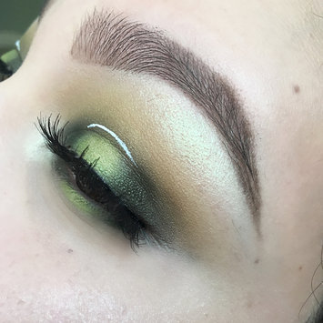 Photo of M.A.C Cosmetics Pigment uploaded by Scarlet R.