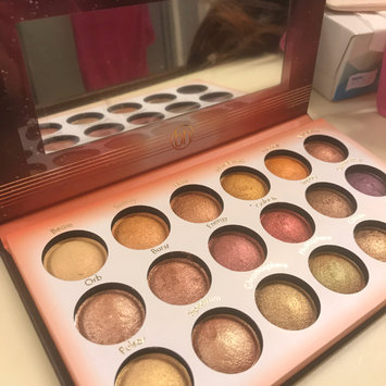 Photo of BH Cosmetics Baked Eyeshadow Palette uploaded by Kara w.