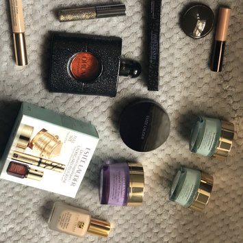 Photo of Estée Lauder Revitalizing Supreme Global Anti-Aging Eye Balm uploaded by Daisy D.