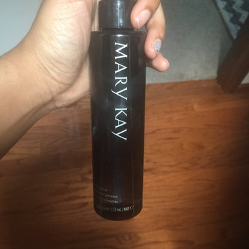 Photo of Mary Kay Make Up Brush Cleaner, 6oz uploaded by Desire’e T.