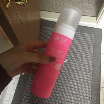Photo of eos™ Ultra Moisturizing Shave Cream Pomegranate Raspberry uploaded by Nora C.