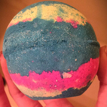Photo of LUSH Intergalactic Bath Bomb uploaded by Emma M.