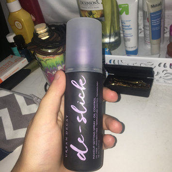 Photo of Urban Decay De-slick Oil Control Makeup Setting Spray uploaded by karen e.